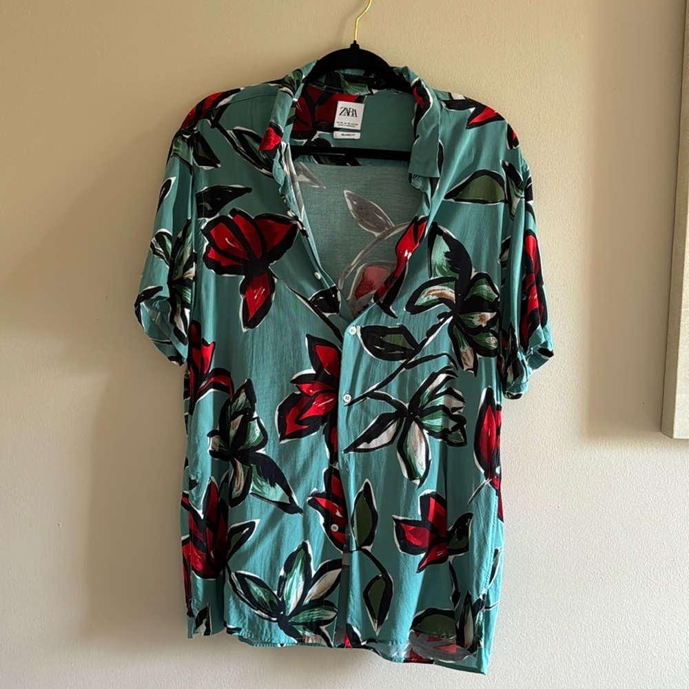 Unisex Beachy flowy shirt Zara XL (good for over bathing suit)